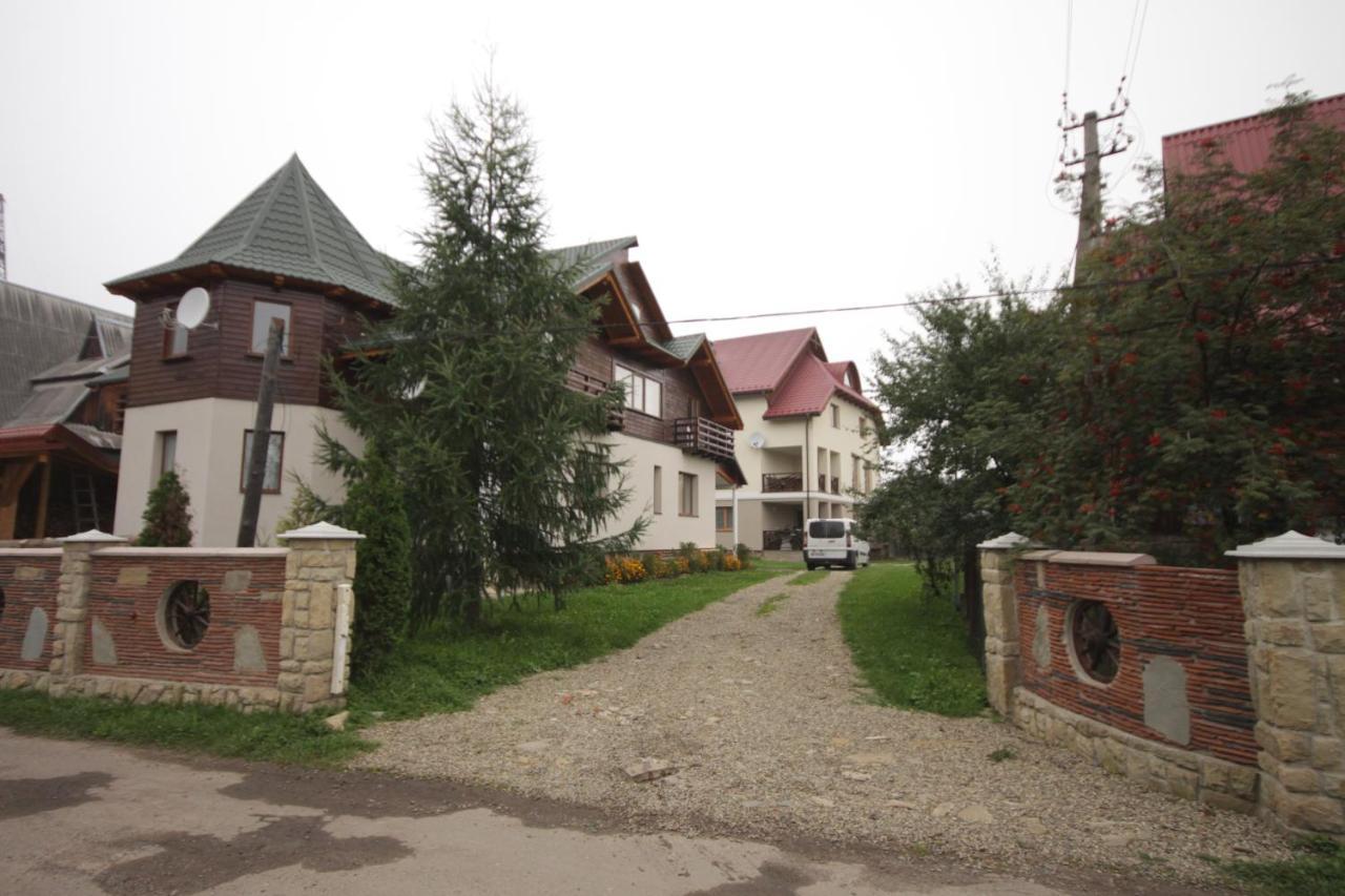 Панська Садиба Mîkulîciîn Exterior foto