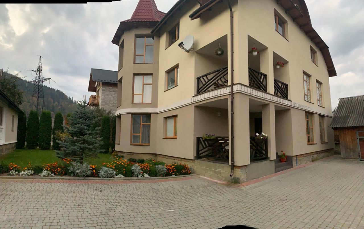 Панська Садиба Mîkulîciîn Exterior foto